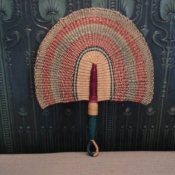 vintage seagrass wicker fan wall decor - Picture 1 of 2